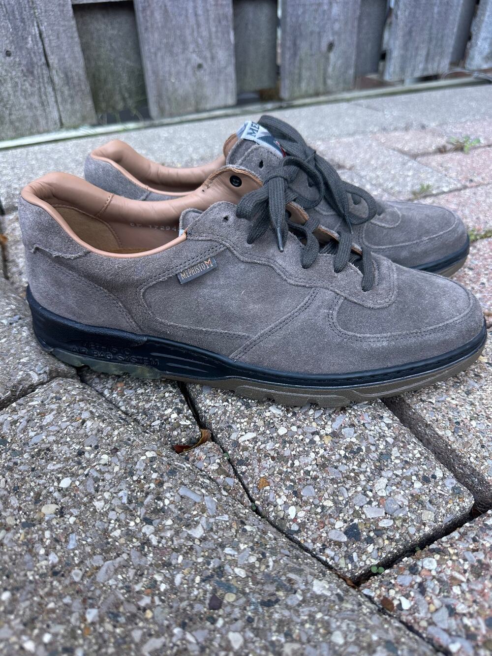 Brand New Mephisto Women's Nykita Walking Sneakers Brown Suede Size 10.5